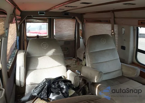 1995 Ford Econoline E150 Van from USA, damaged, VIN 1FDEE14N0SHA80211